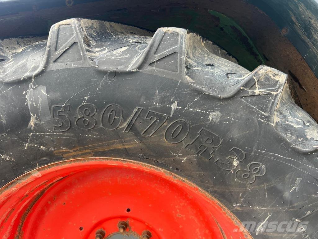 Fendt 716 VARIO トラクター