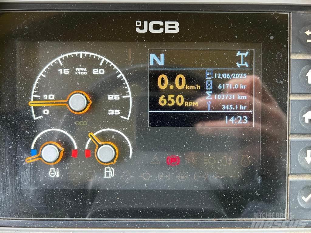 JCB 4220 トラクター