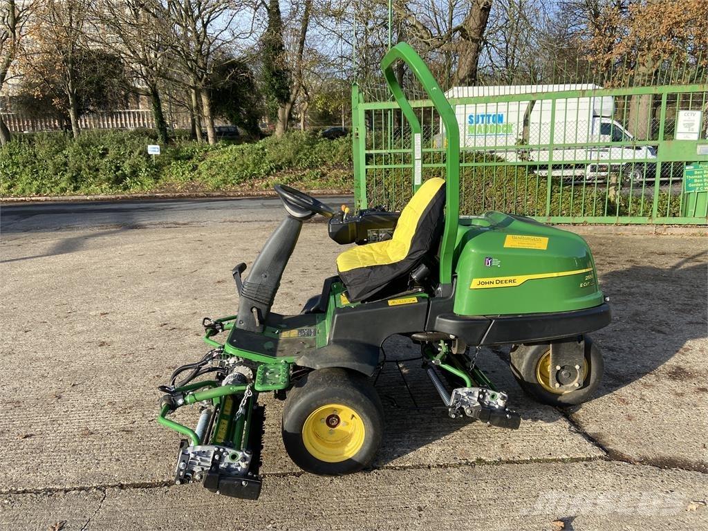 John Deere 2550E 農業機械 -　その他