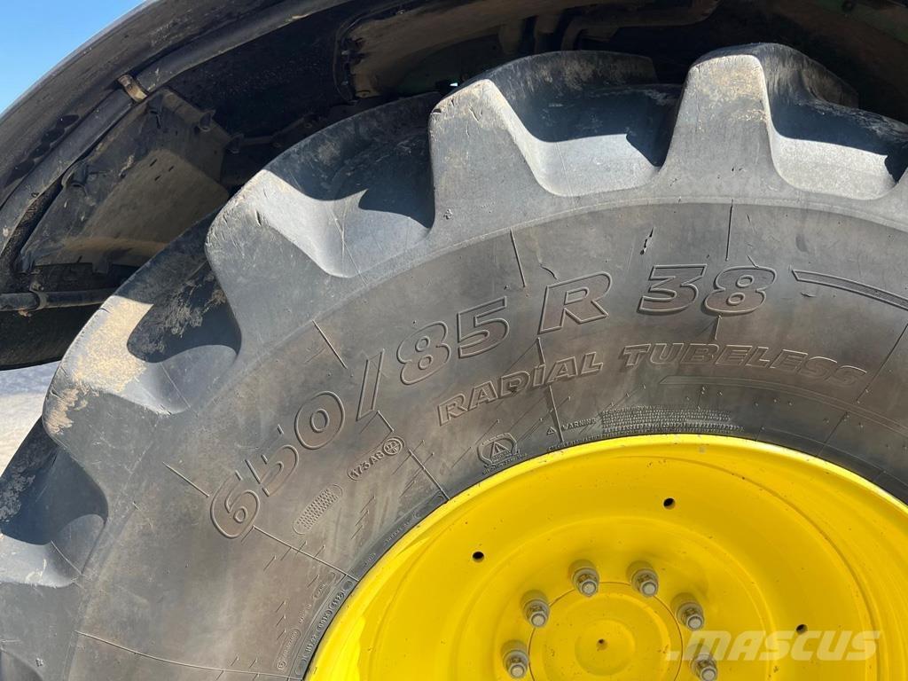 John Deere 6250R トラクター