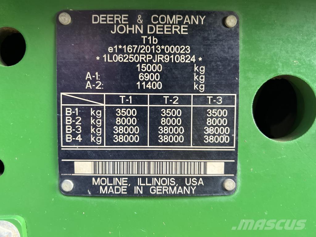 John Deere 6250R トラクター