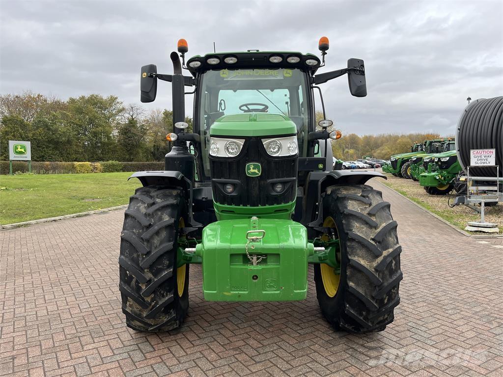 John Deere 6R155 トラクター