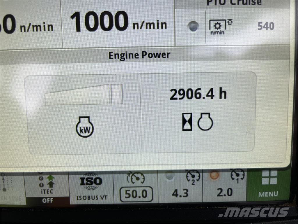 John Deere 6R155 トラクター