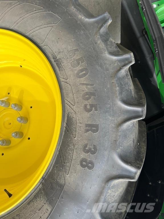 John Deere 6R185 トラクター