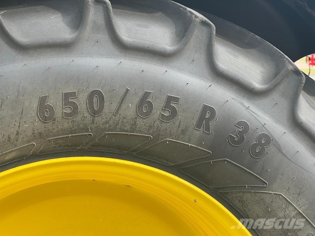 John Deere 6R185 トラクター