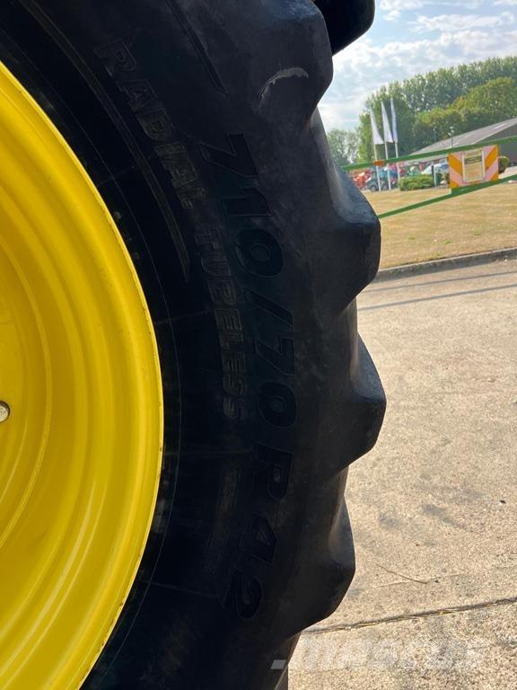 John Deere 7290R トラクター