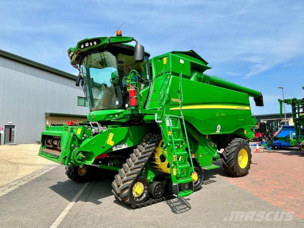 John Deere T670 コンバイン