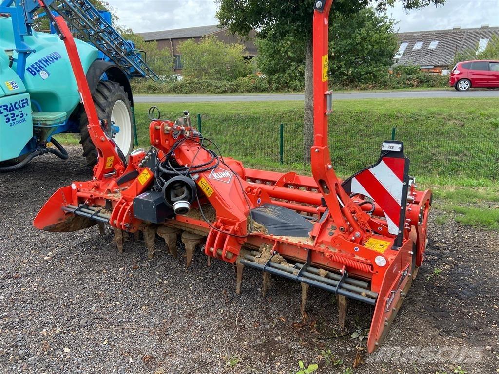 Kuhn HR3030 パワーハローとロータリーハロー