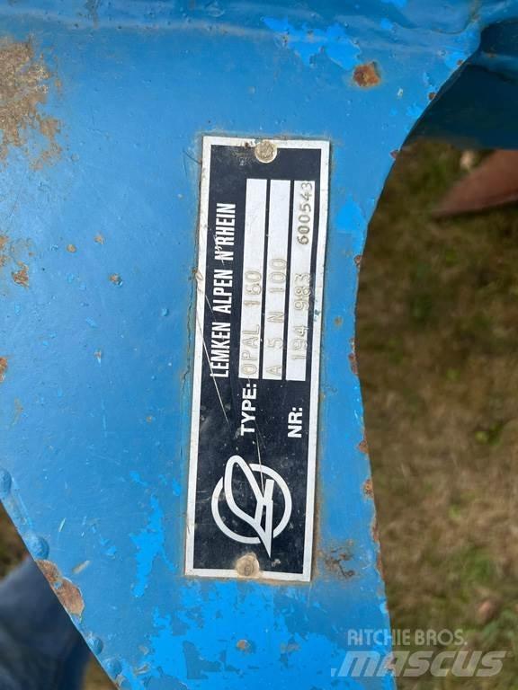 Lemken OPAL 160 リバーシブルプラウ