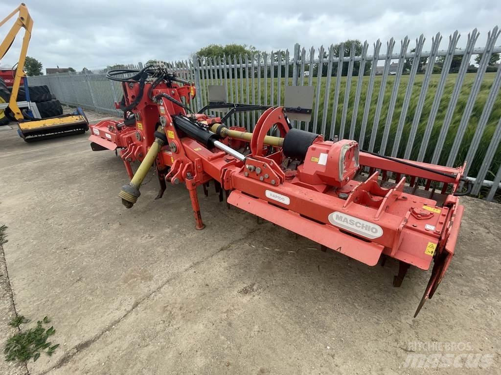 Maschio RAPIDO 5M パワーハローとロータリーハロー