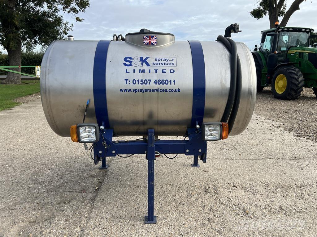  NITRO BAR ミネラル散布機