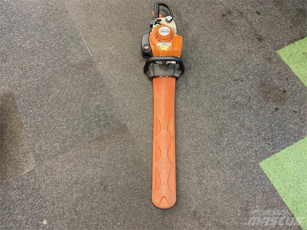Stihl HS 82 RCE その他トラクターアクセサリー・アタッチメント
