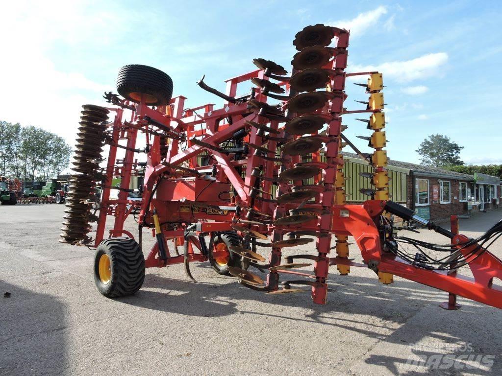 Väderstad TD600 カルチベーター