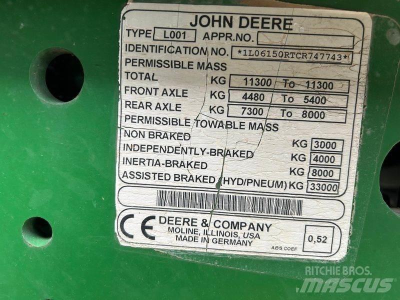 John Deere 6150R トラクター