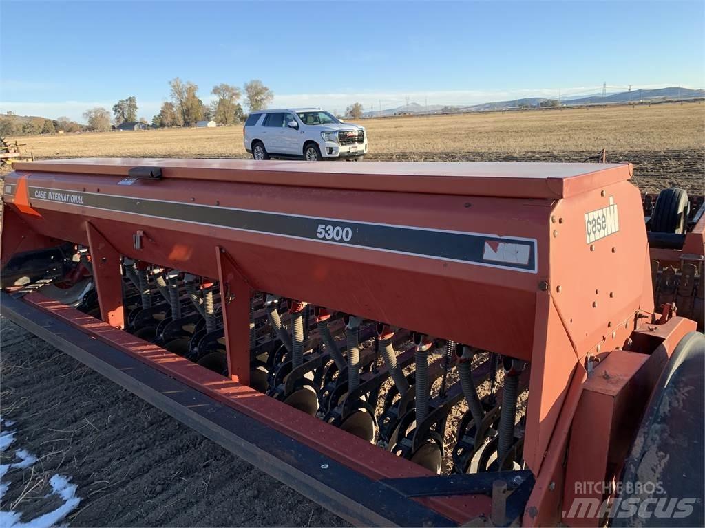 Case IH 5300 その他種蒔き機械とアクセサリー・アタッチメント