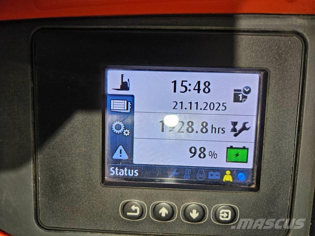 Linde L16AP 自走式スタッカー