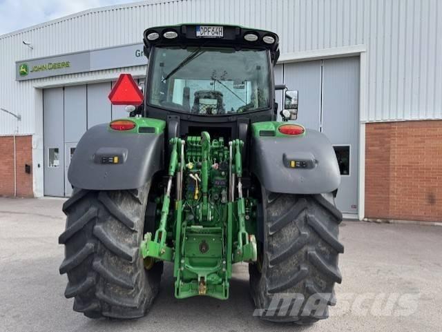 John Deere 6250 R トラクター