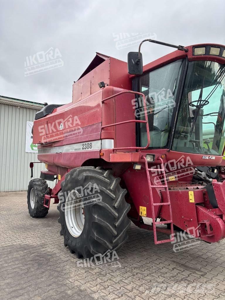 Case IH 2388 コンバイン