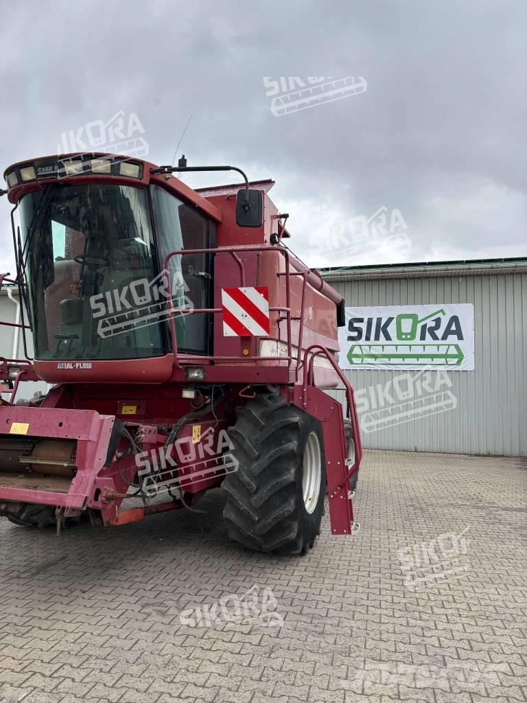 Case IH 2388 コンバイン