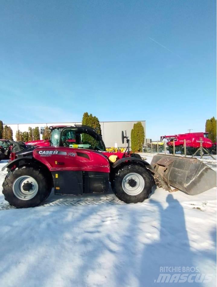 Case IH Farmlift 742 テレスコーピックハンドラー