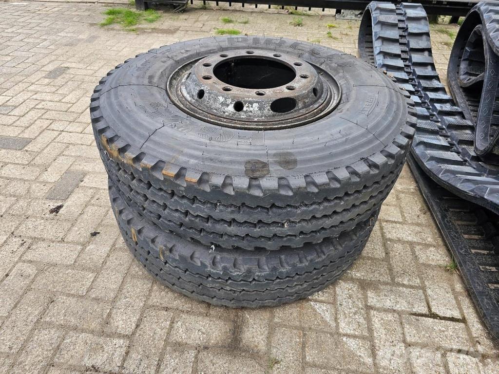 Liebherr A914 ホイール式油圧ショベル（パワーショベル・ユンボ・バックホー）