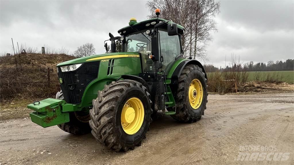 John Deere 7250R トラクター