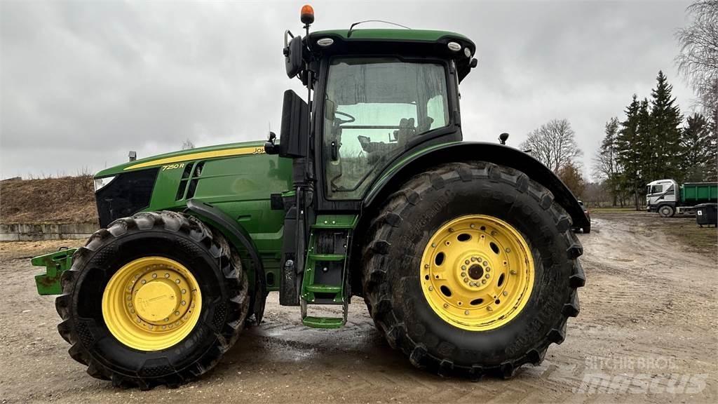 John Deere 7250R トラクター