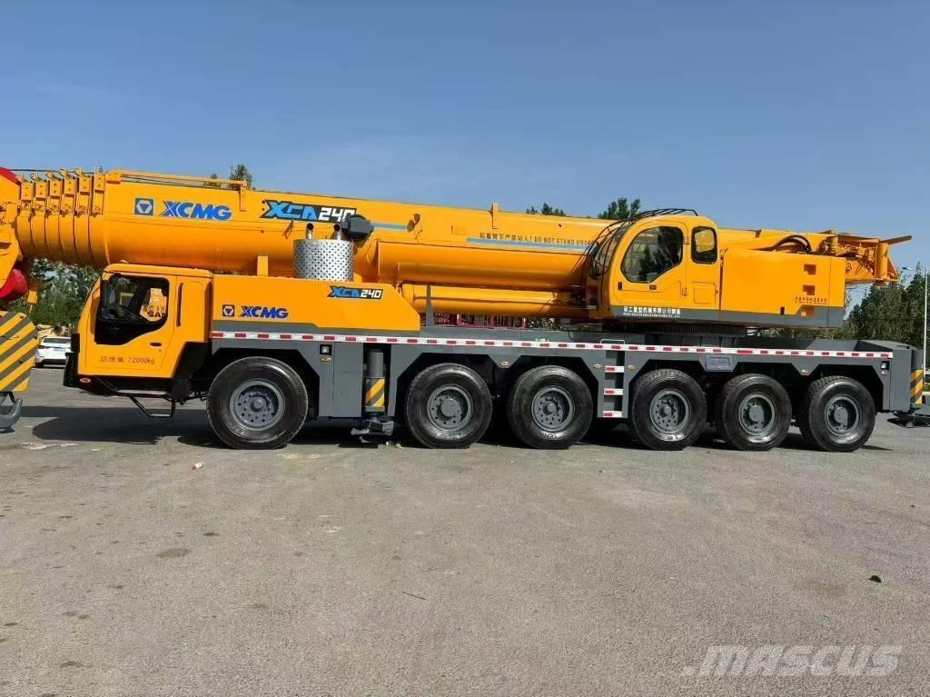 XCMG XCA240 ラフテレーンクレーン