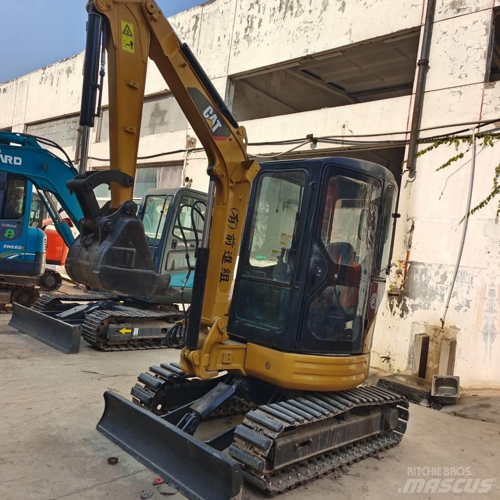 CAT 303 CR ミニ油圧ショベル 7t以下（ミニユンボ・ミニディガー）
