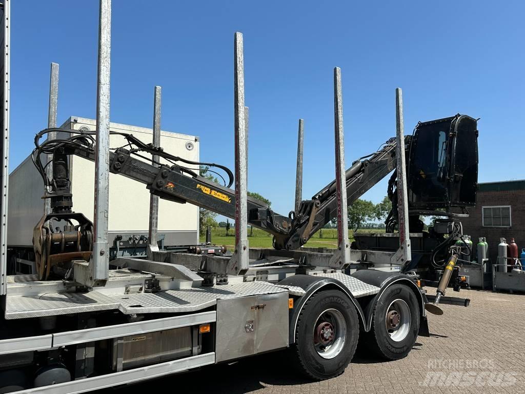Loglift 140ST 96 + Cab 木材積込用クレーン