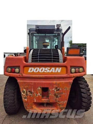 Doosan D 160 S-5 ディーゼル・軽油