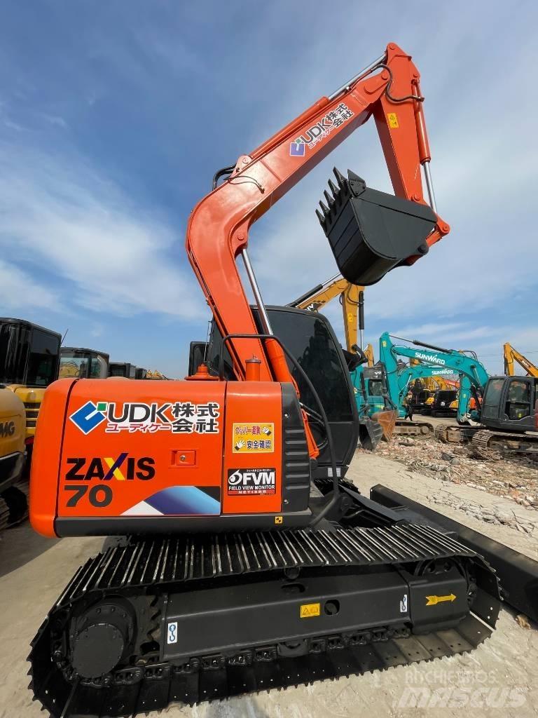 Hitachi ZX70 中型油圧ショベル 7ｔ-12ｔ（ユンボ・パワーショベル・バックホー）