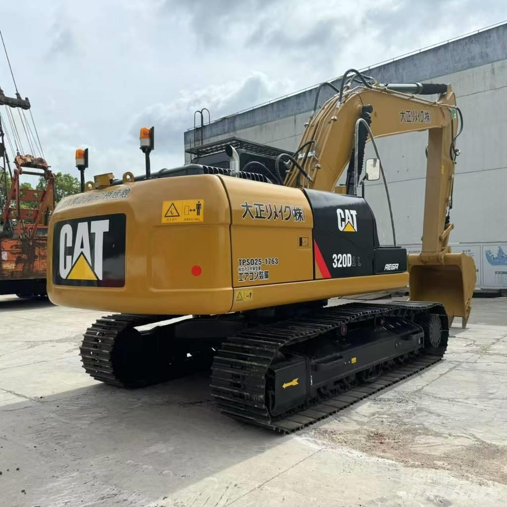 CAT 320D2L 中型油圧ショベル 7ｔ-12ｔ（ユンボ・パワーショベル・バックホー）
