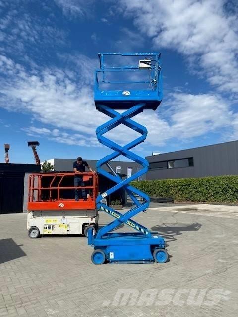 SkyJack SJ III 3219 シザースリフト