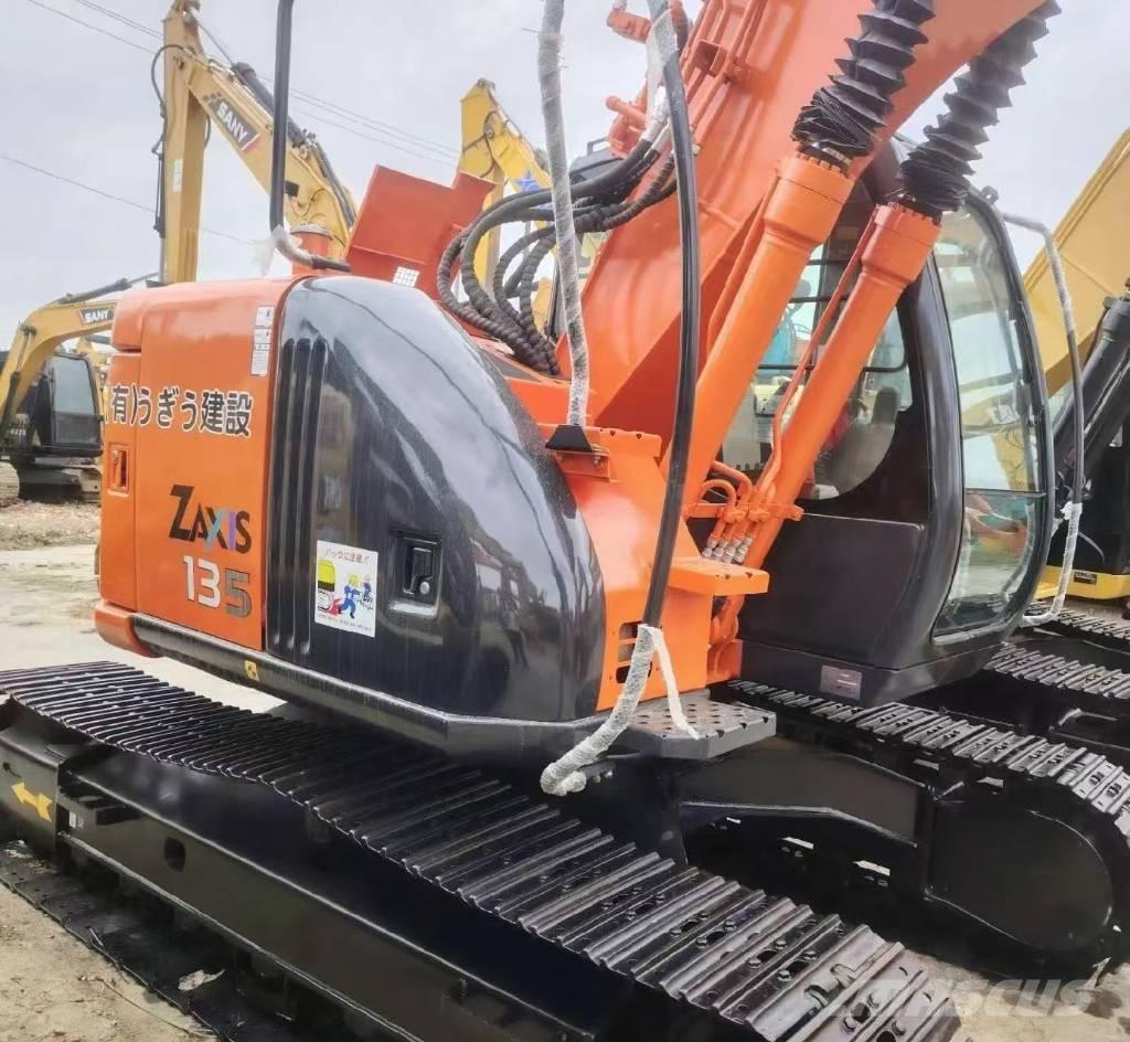 Hitachi 135US-6 大型油圧ショベル12t以上（パワーショベル・ユンボ）
