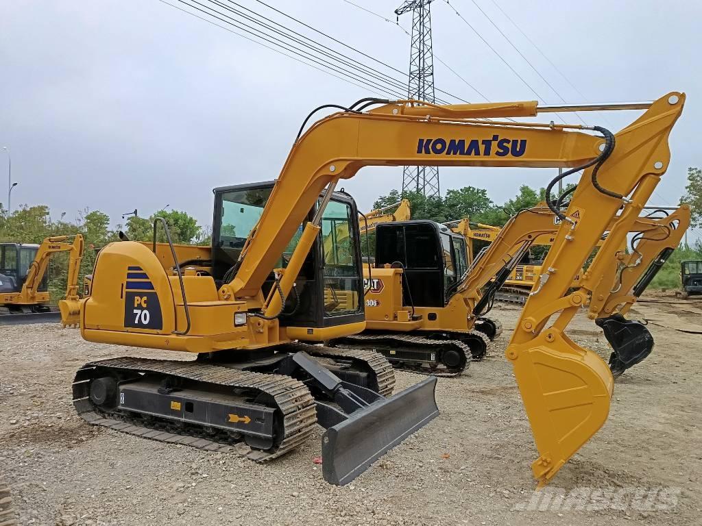 Komatsu PC 70 中型油圧ショベル 7ｔ-12ｔ（ユンボ・パワーショベル・バックホー）