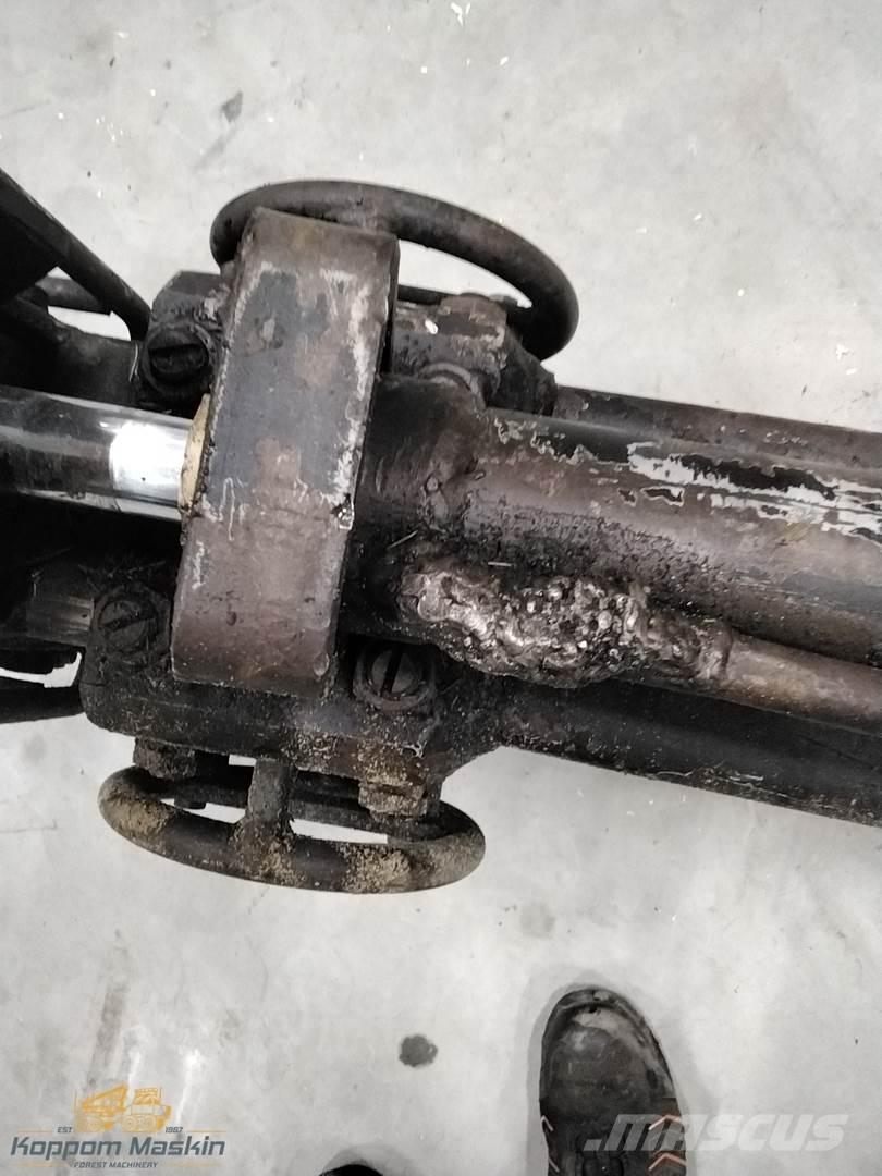 Ösa 374 フォワーダクレーン