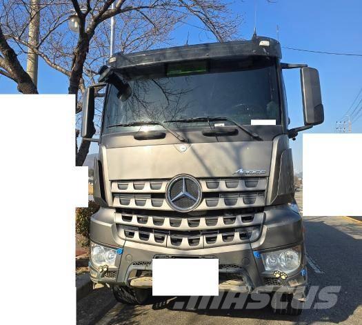 Mercedes-Benz 3951 サイト　ダンプ