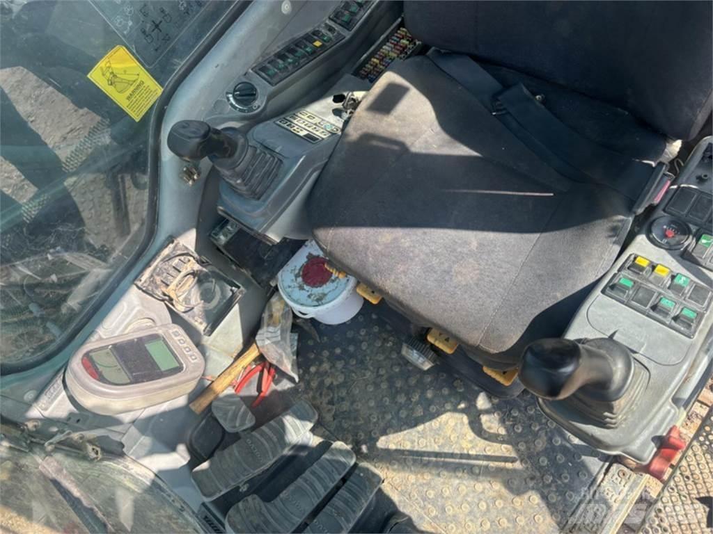 Volvo EC210BLC 大型油圧ショベル12t以上（パワーショベル・ユンボ）