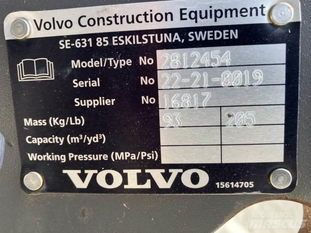 Volvo Gabelrahmen フォーク