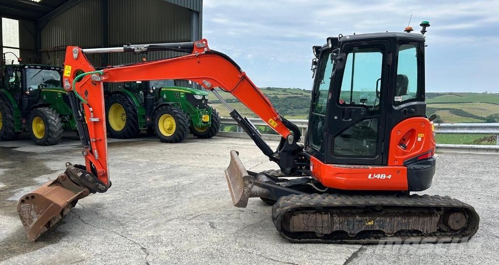 Kubota U 48-4 ミニ油圧ショベル 7t以下（ミニユンボ・ミニディガー）