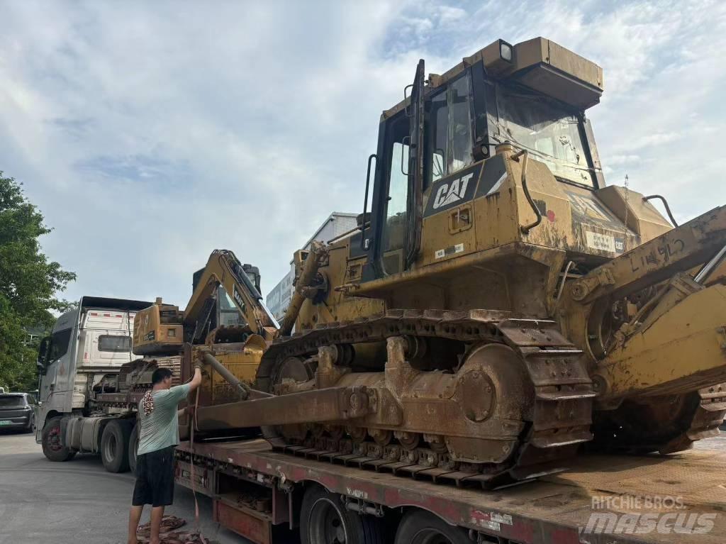 CAT D 7 G 2 ブルドーザー