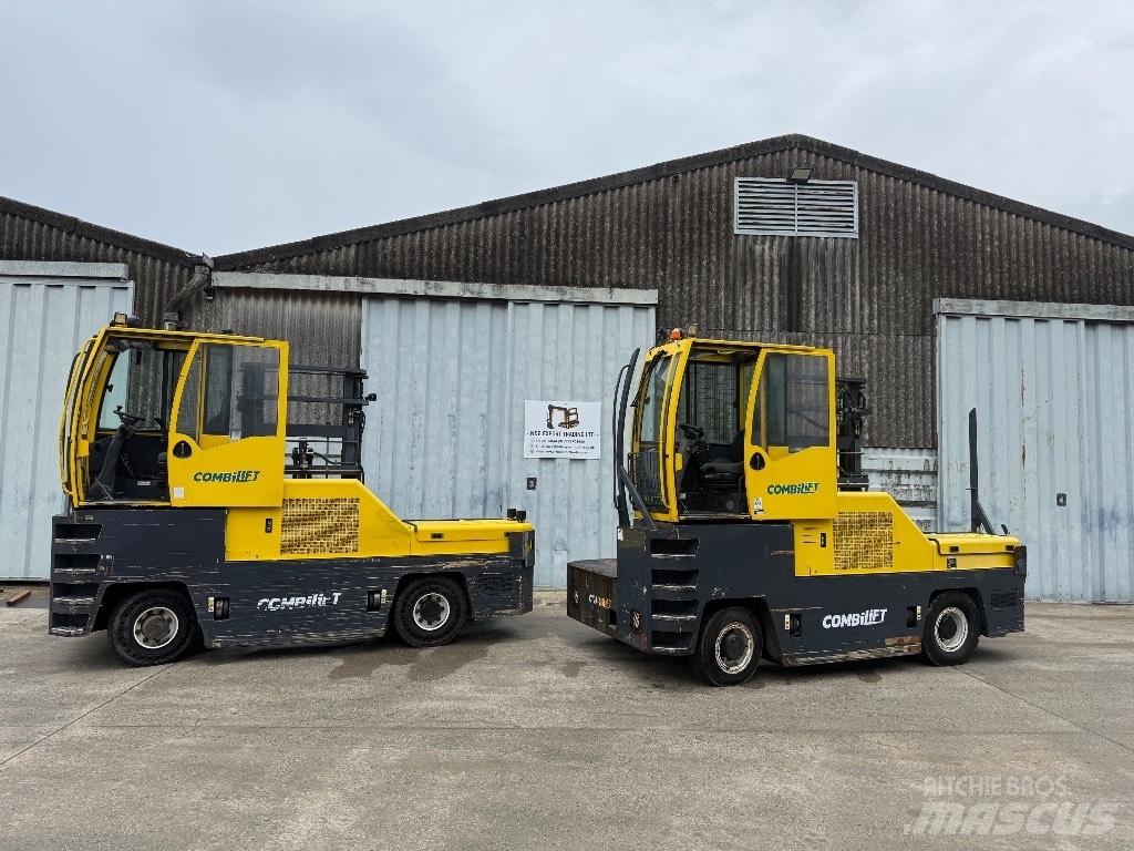 Combilift C 6000 全方向リーチ型フォークリフト