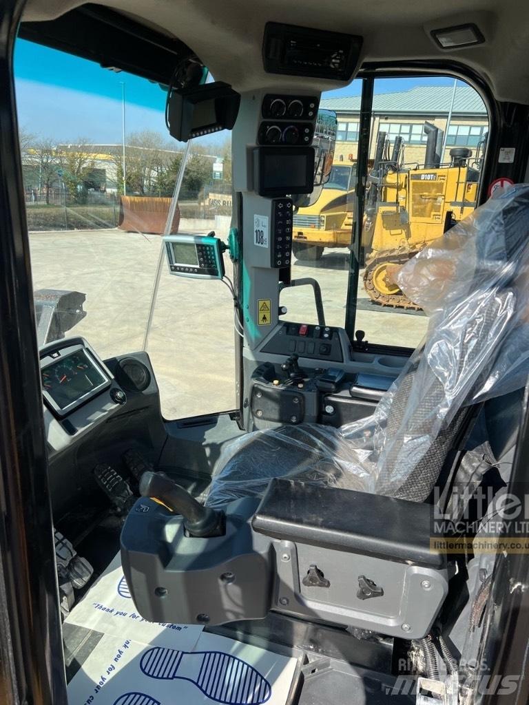 CAT 966 M ホイールローダー・タイヤショベル