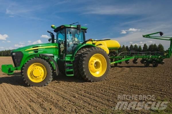 John Deere JD7930 トラクター