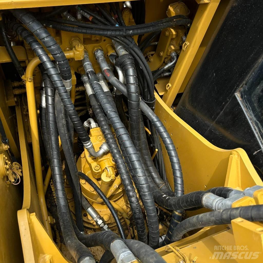 CAT 315 D 大型油圧ショベル12t以上（パワーショベル・ユンボ）