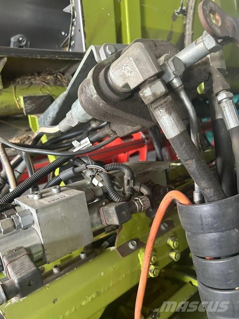 Cressoni FLEX 6 MT コンバイン・ハーベスター・ヘッド