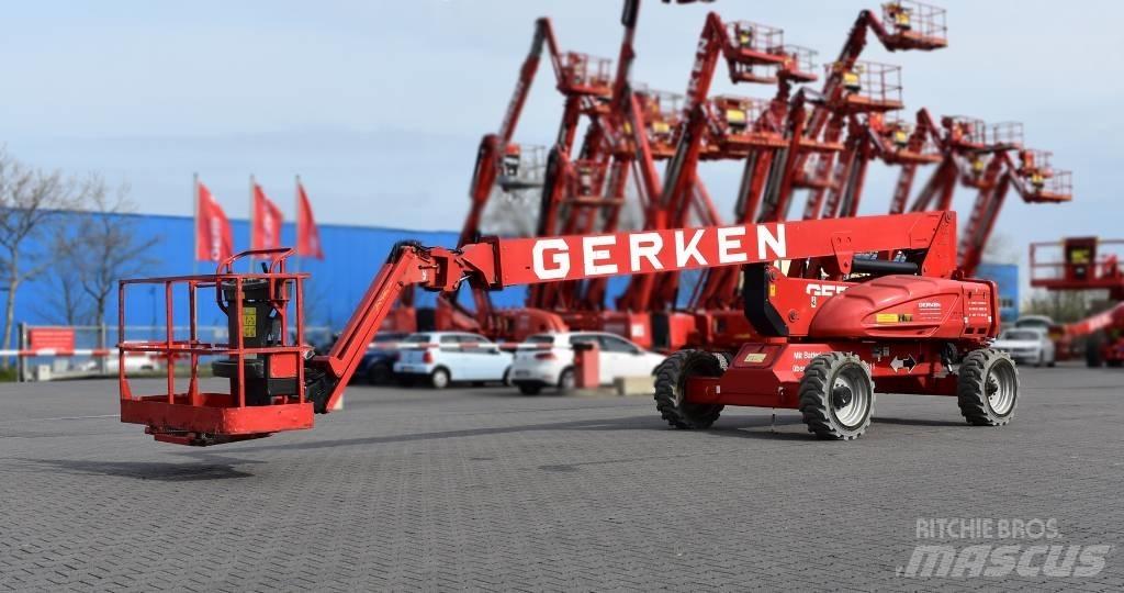 JLG E 600 JP ブームリフト　屈伸型