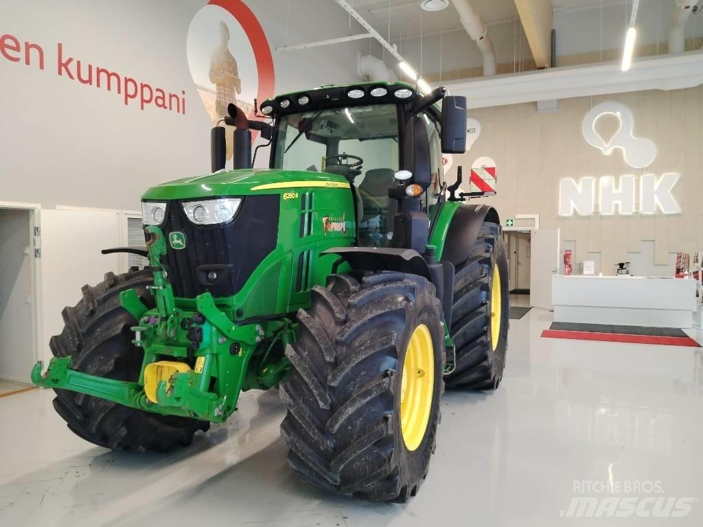 John Deere 6250 R トラクター