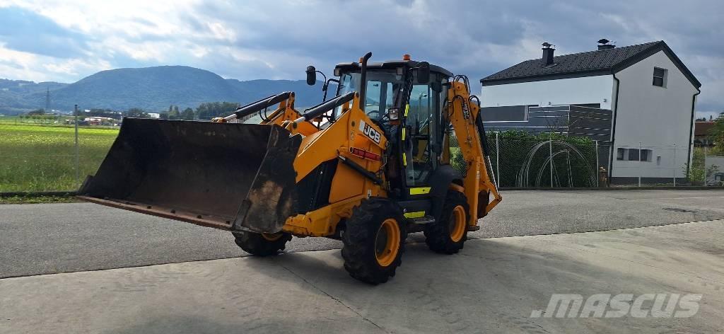 JCB 3CX COMPACT バックホーローダー